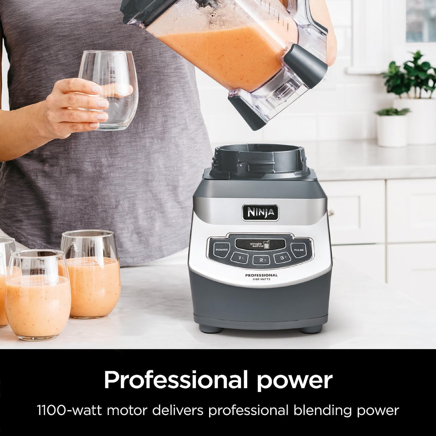 Ninja Professional Countertop 1100 Watt BL660