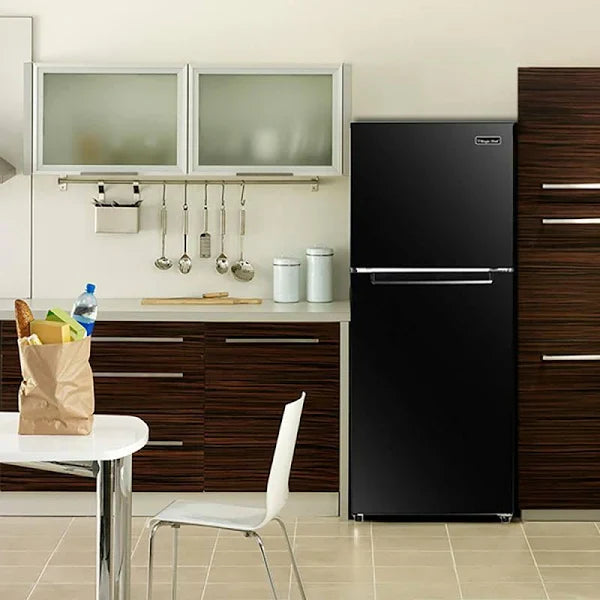 Magic Chef HMDR1000BE Top Freezer Refrigerator In Black 10.1 Cu. Ft
