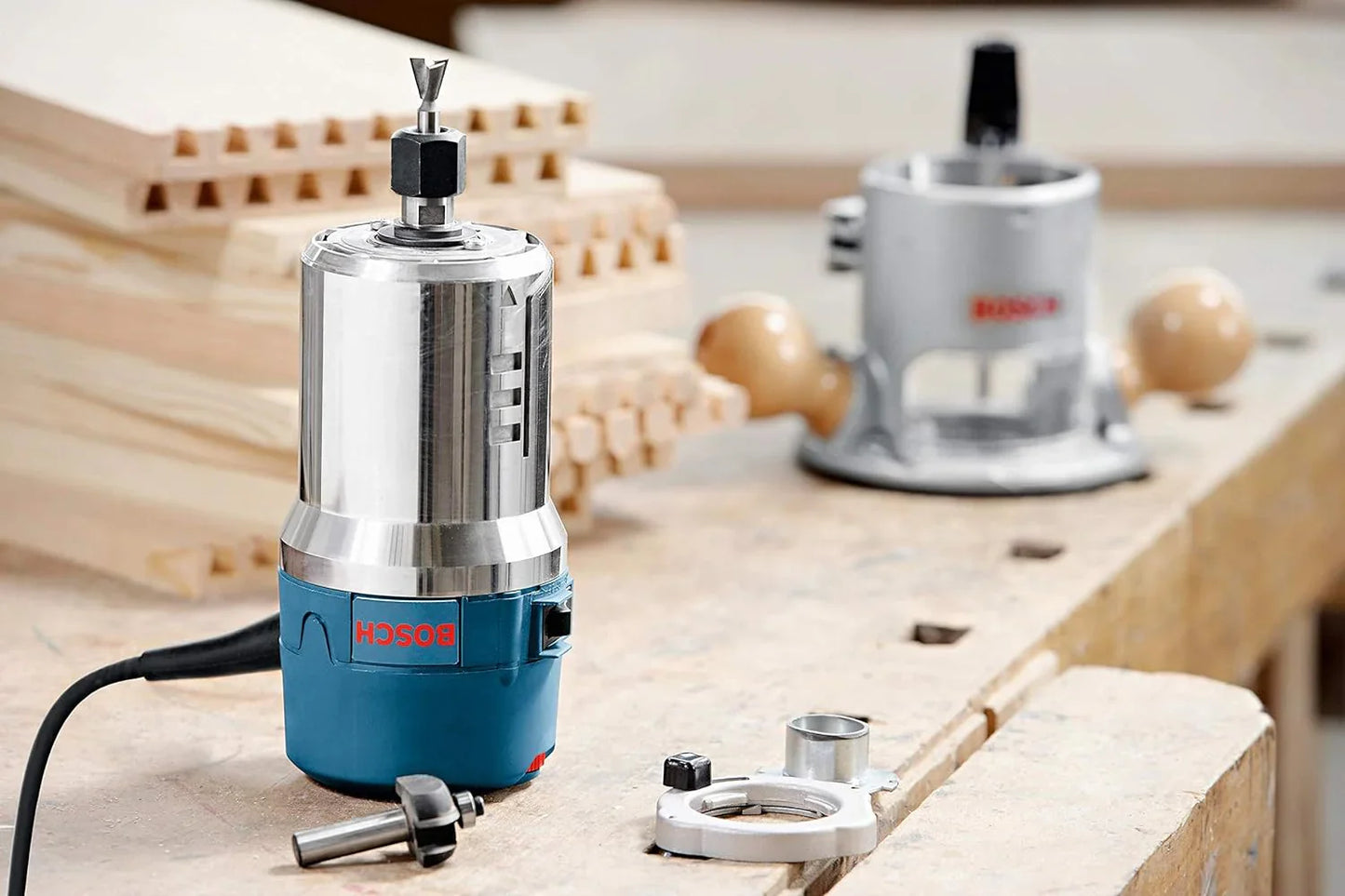 Bosch 1617EVSPK Wood 12 Amp Router Tool Combo Kit- 2.25 Horsepower Plunge Router And Fixed Base With A Variable Speed